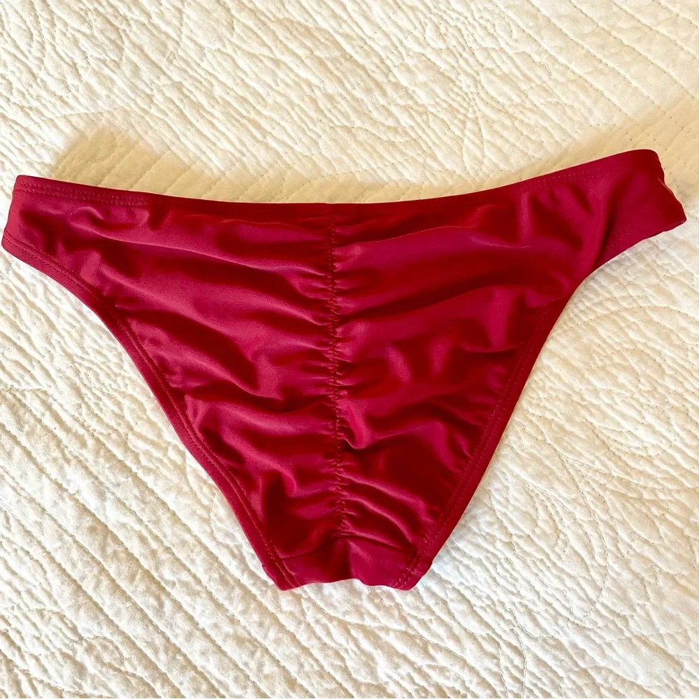 🍓FREE with Purchase🍓 Xhilaration Side Cut Cheeky Ruched Back Bikini Bottoms